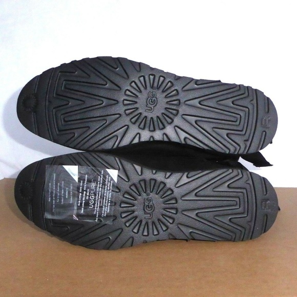 🎈SOLD🎈 NIB UGG Alisia Grommet Wedge Sheepskin Boots - Picture 8 of 8